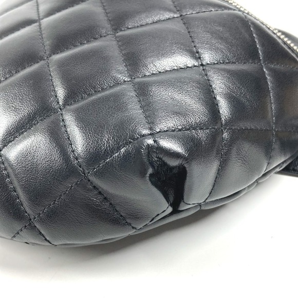 CHANEL Black Leather Logo Shoulder Bag - Picture 6 of 13